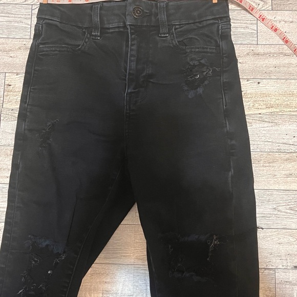 American Eagle Next Level Stretch Curvy Hi Rise Jegging Distressed Black 000Reg - Picture 2 of 13